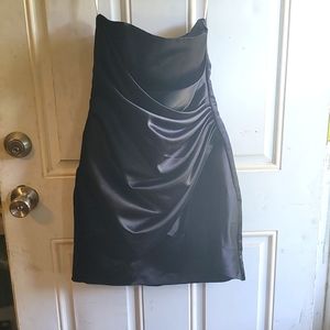 Black Knee Length Strapless Formal Dress